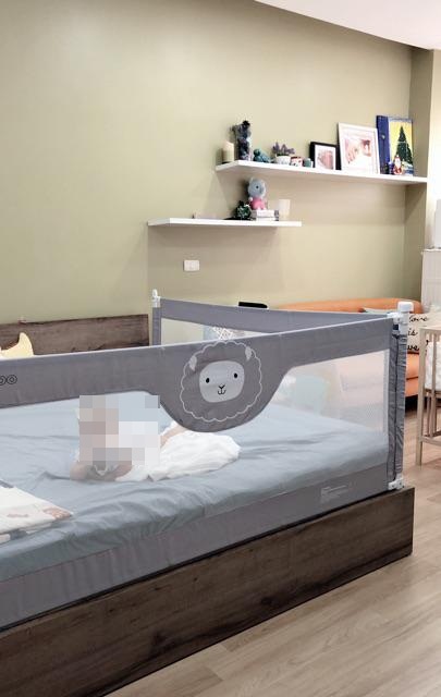 Chắn giường an toàn cho bé dạng trượt Umoo 