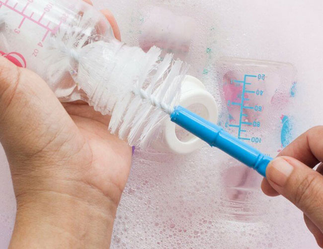 Tại sao phải được khử trùng - cách khử trùng bình sữa cho bé ?