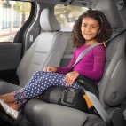 Ghế ô tô Chicco GoFit Plus ISOFIX - Màu Đen Ghi