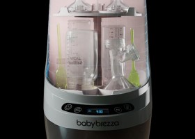 Sự tiện lợi vượt trội của máy rửa bình sữa Baby Brezza Pro