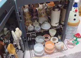 Top những loại máy tiệt trùng bình sữa bằng tia UV có sấy khô tốt nhất mẹ nên biết